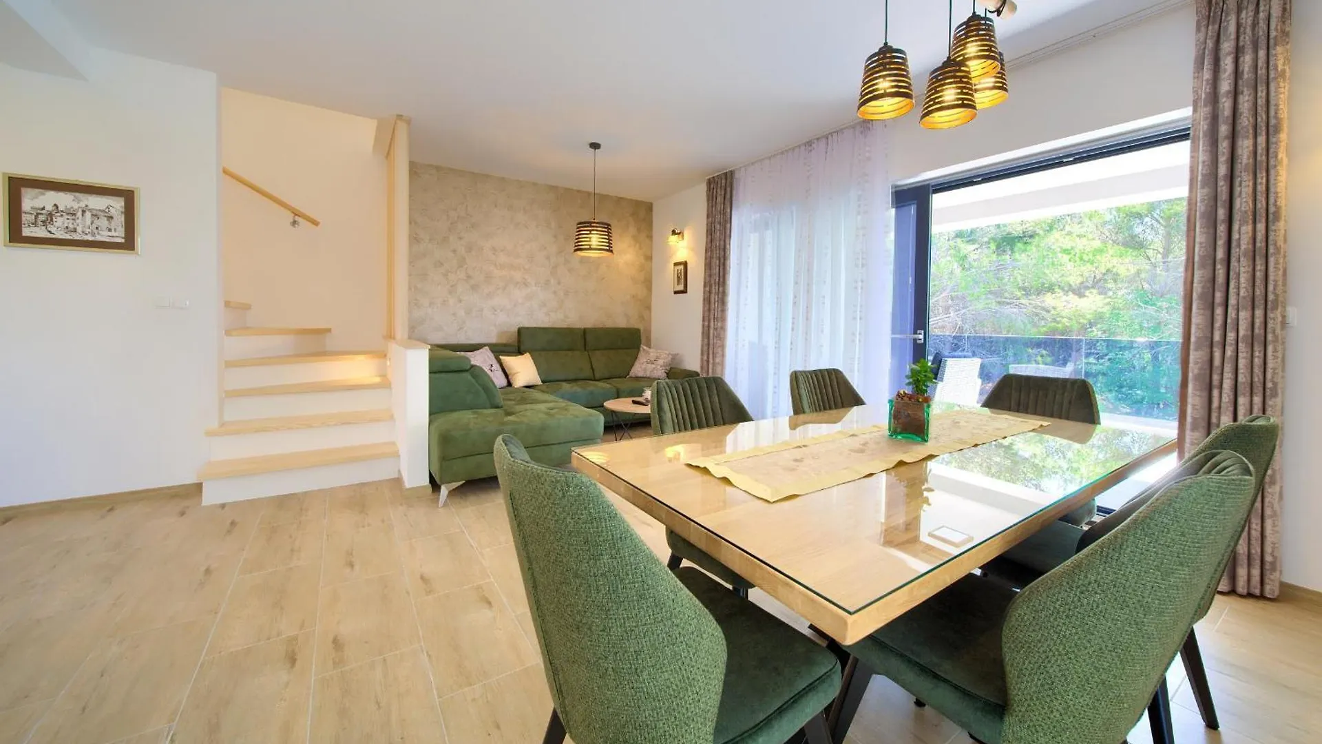 Apartments Paola & Karla With Pool Krk Town